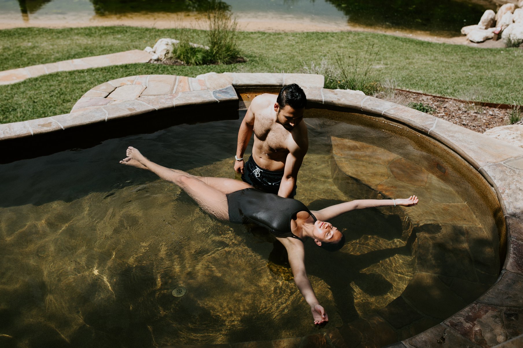 1654754047-bath-house-amphitheatre-floating-sound-meditation-relax-to-underwater-song-3